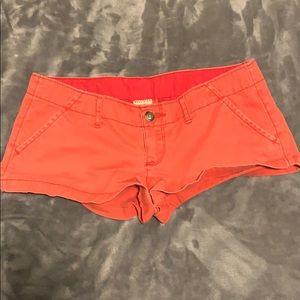 Coral woman’s shorts
